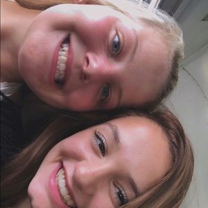 Meet your Posher, Abbey Smith!